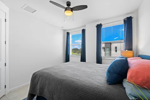 $948,500 | 2900 Northeast 12th Terrace, Unit 25, Oakland Park, FL 33334