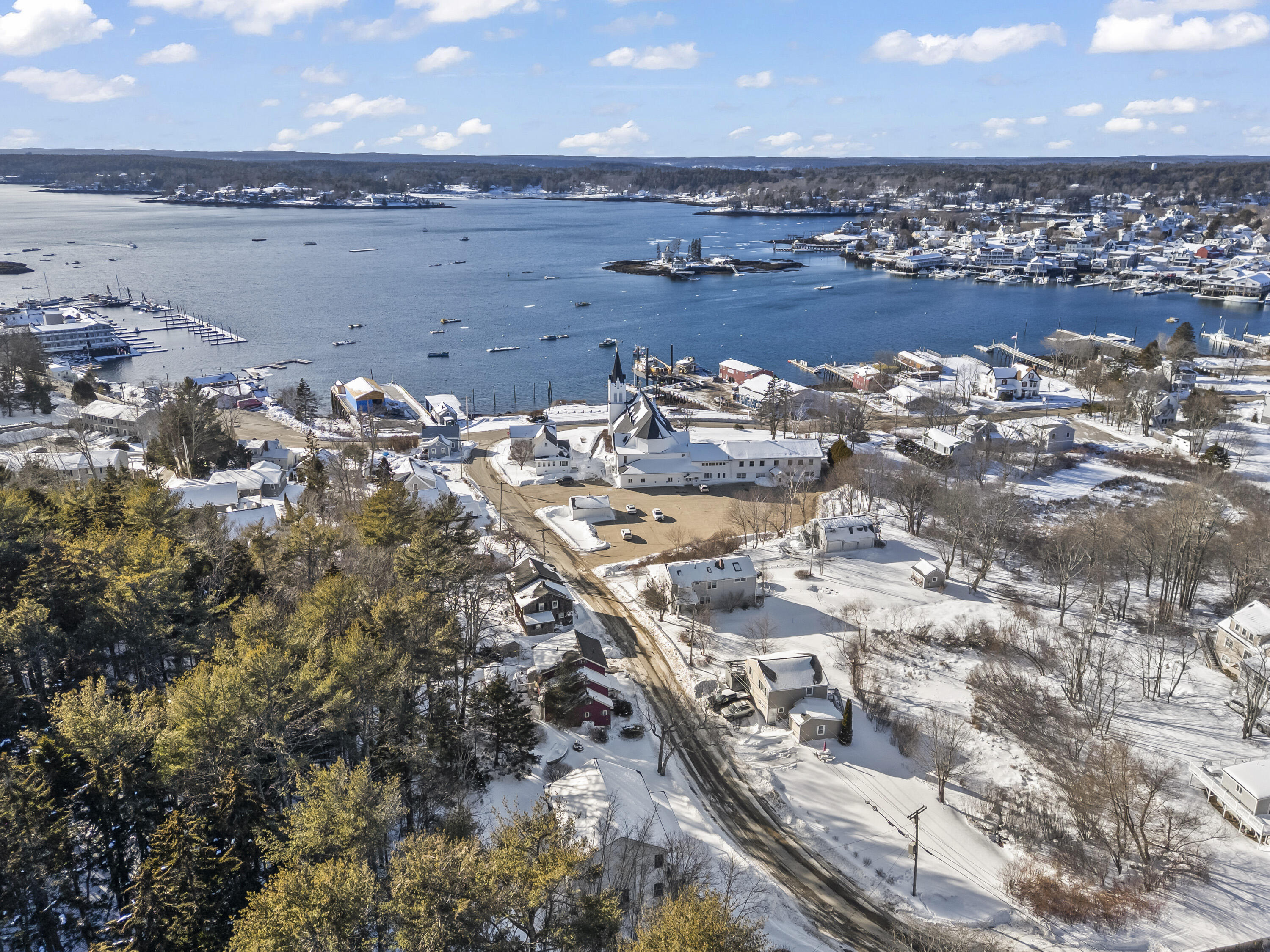 21 Lobster Cove Road Boothbay Harbor, ME 04538 - Photo 53 of 84 21 Lobster Cove Rd_0159