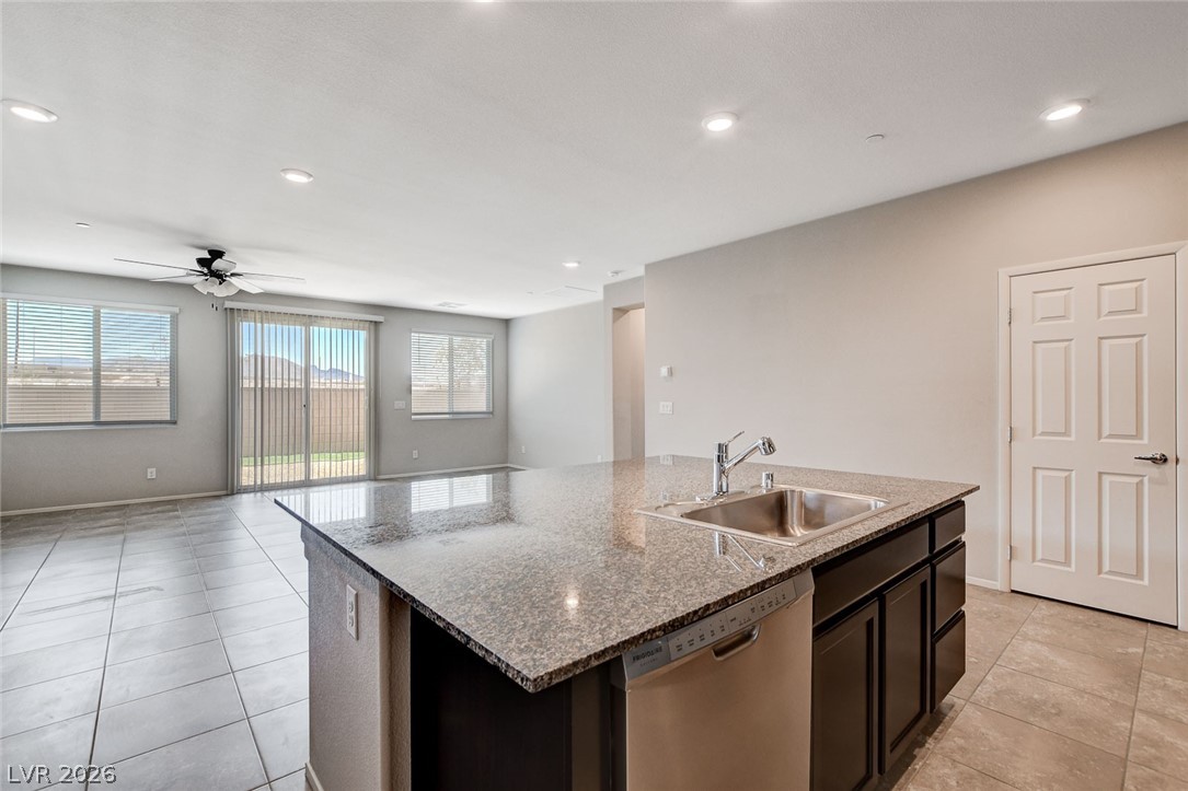 2173 Rio Rancho Pointe Place Henderson, NV 89002 - Photo 2 of 15