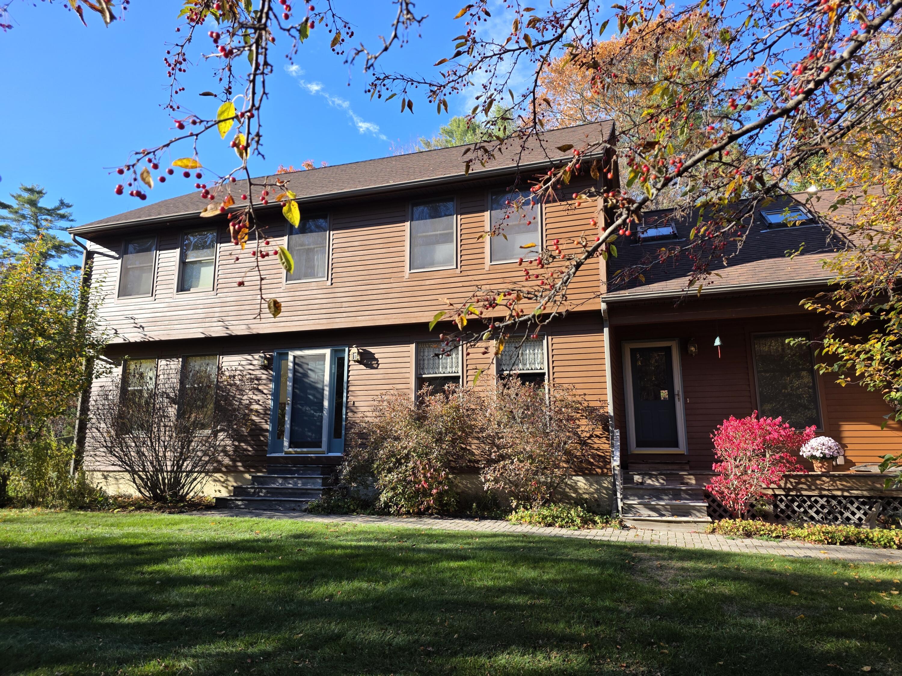 63 Griffin Avenue Hampden, ME 04444 - Photo 3 of 77 1000009598