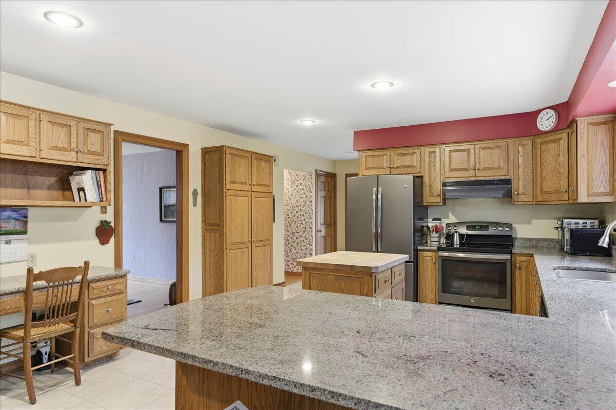 63 Griffin Avenue Hampden, ME 04444 - Photo 33 of 77 22-63 Griffin Ave (36 of 72)