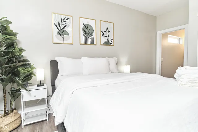 $2,450 | 1435 South Alabama Street, Indianapolis, IN 46225