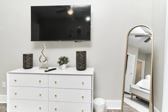 $2,450 | 1435 South Alabama Street, Indianapolis, IN 46225