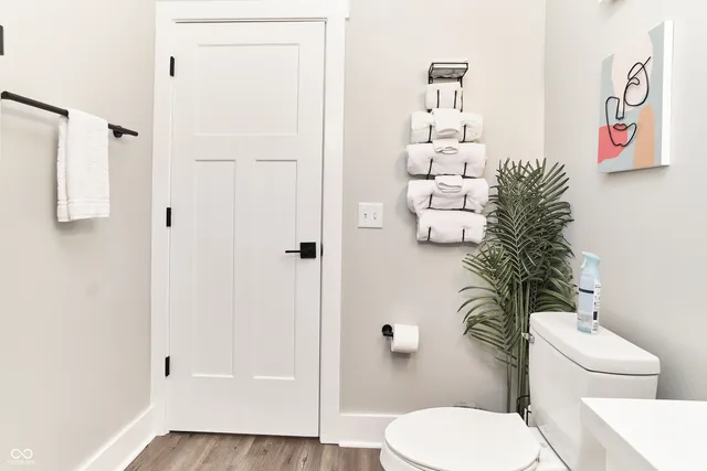 $2,450 | 1435 South Alabama Street, Indianapolis, IN 46225