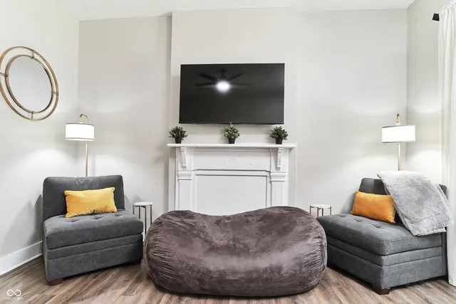 $2,450 | 1435 South Alabama Street, Indianapolis, IN 46225