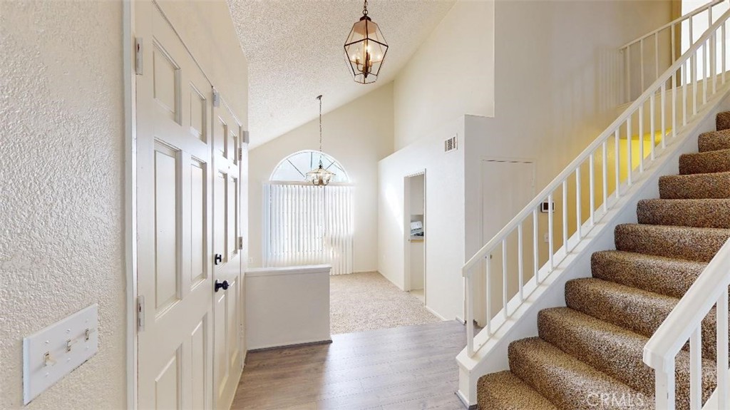 12246 Pluto Drive Victorville, CA 92392 - Photo 9 of 64