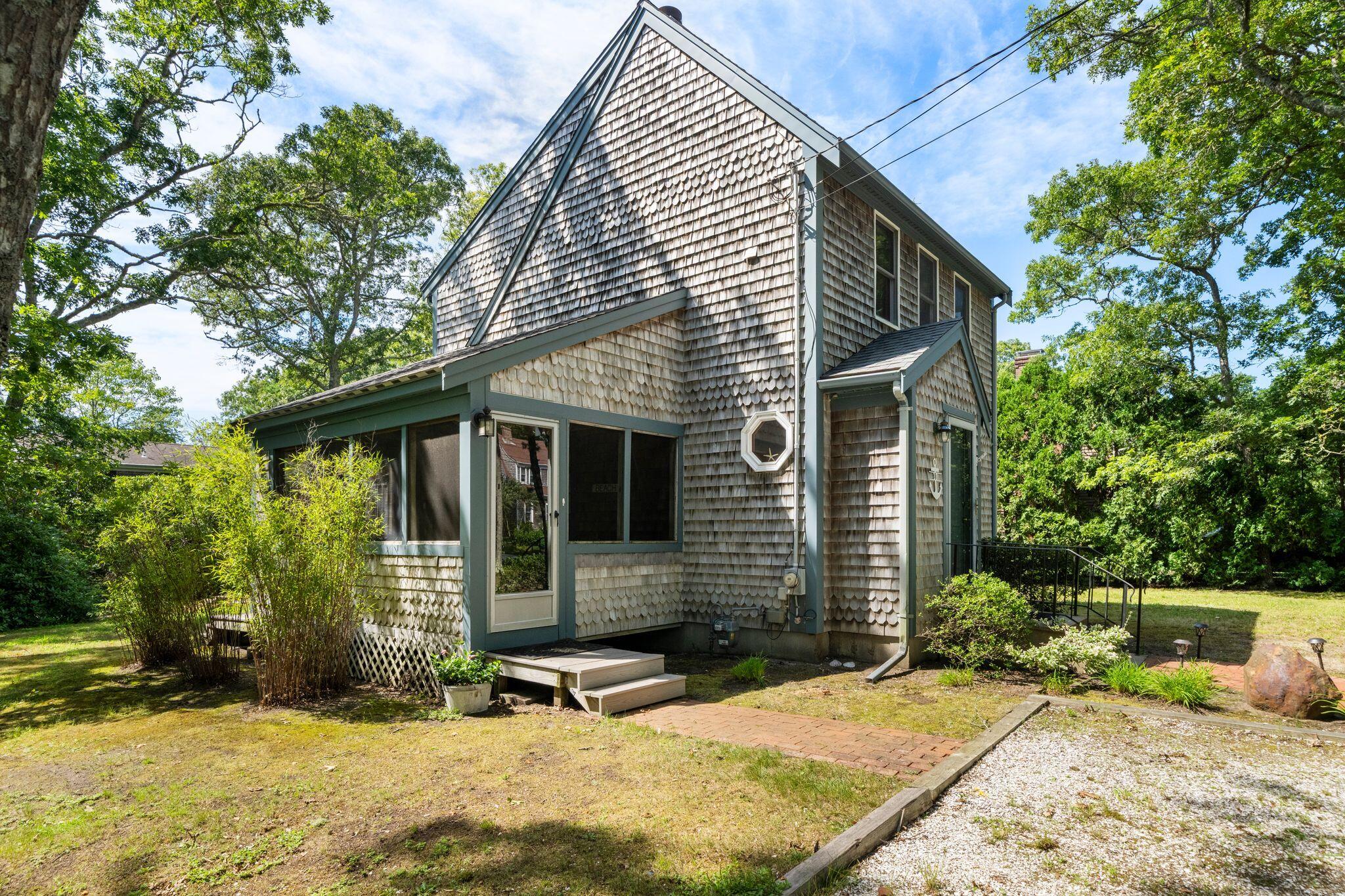 22 Mc Guerty Road Harwich, MA 02645 - Photo 2 of 29 5_DSC09805