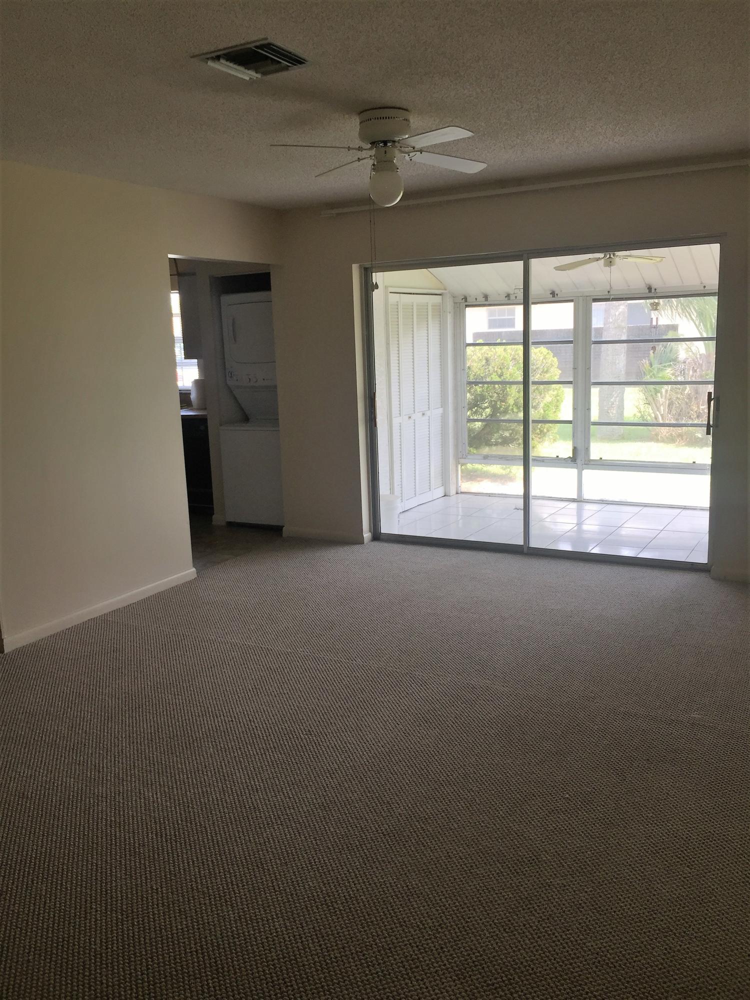 5837 Moss Court Fort Pierce, FL 34982 - Photo 11 of 16 IMG_1891