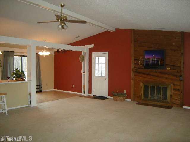 3305 Rockingham Road High Point, NC 27265 - Photo 3 of 15 Den/Family/Great Room.