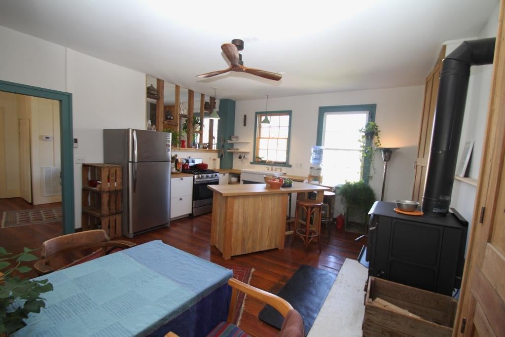 2258 Stringtown Road Sinks Grove, WV 24976 - Photo 21 of 103 Gallery Image 21