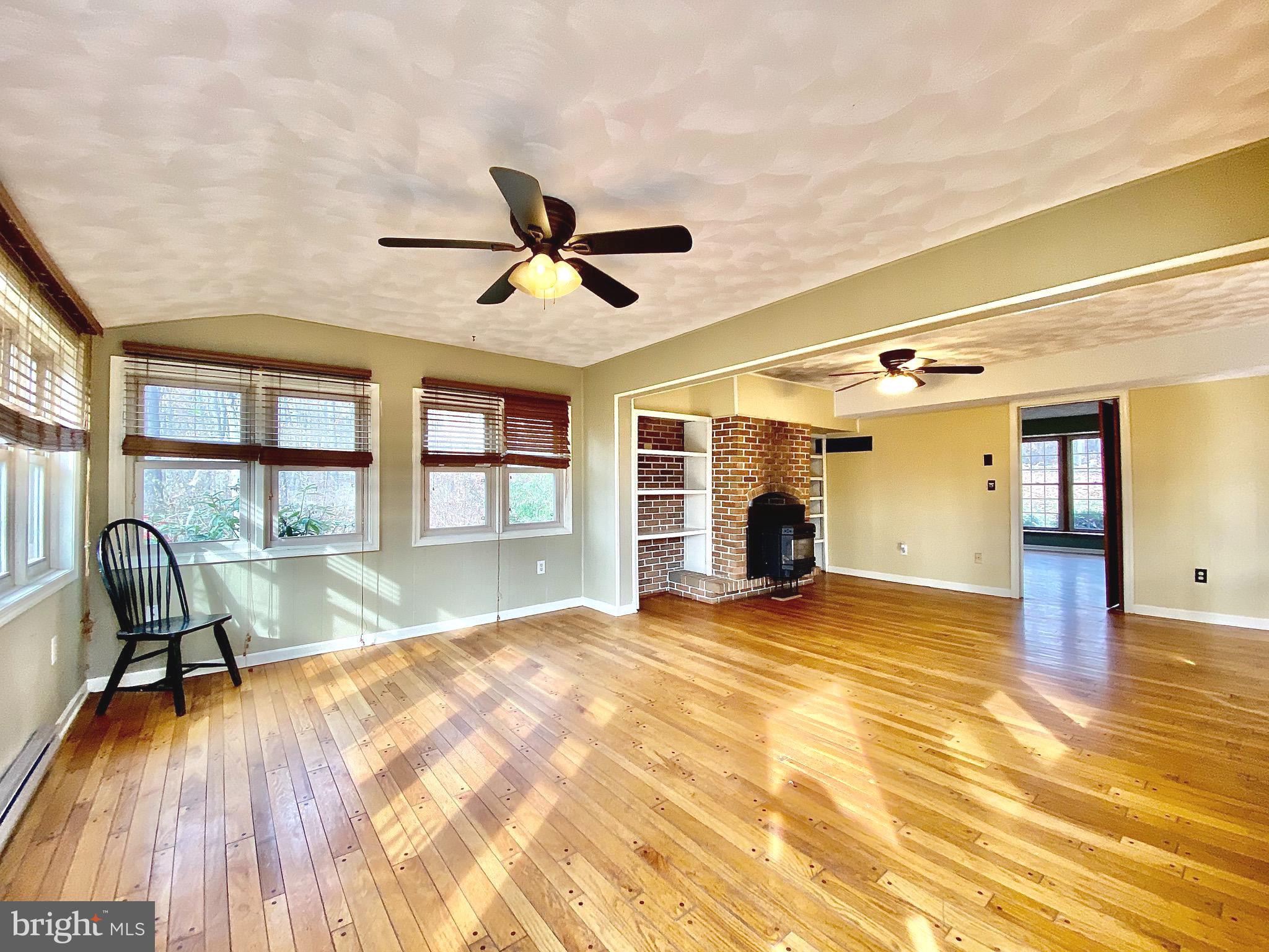 1227 R Woods Road Westminster, MD 21158 - Photo 22 of 68 Entertaining space galore