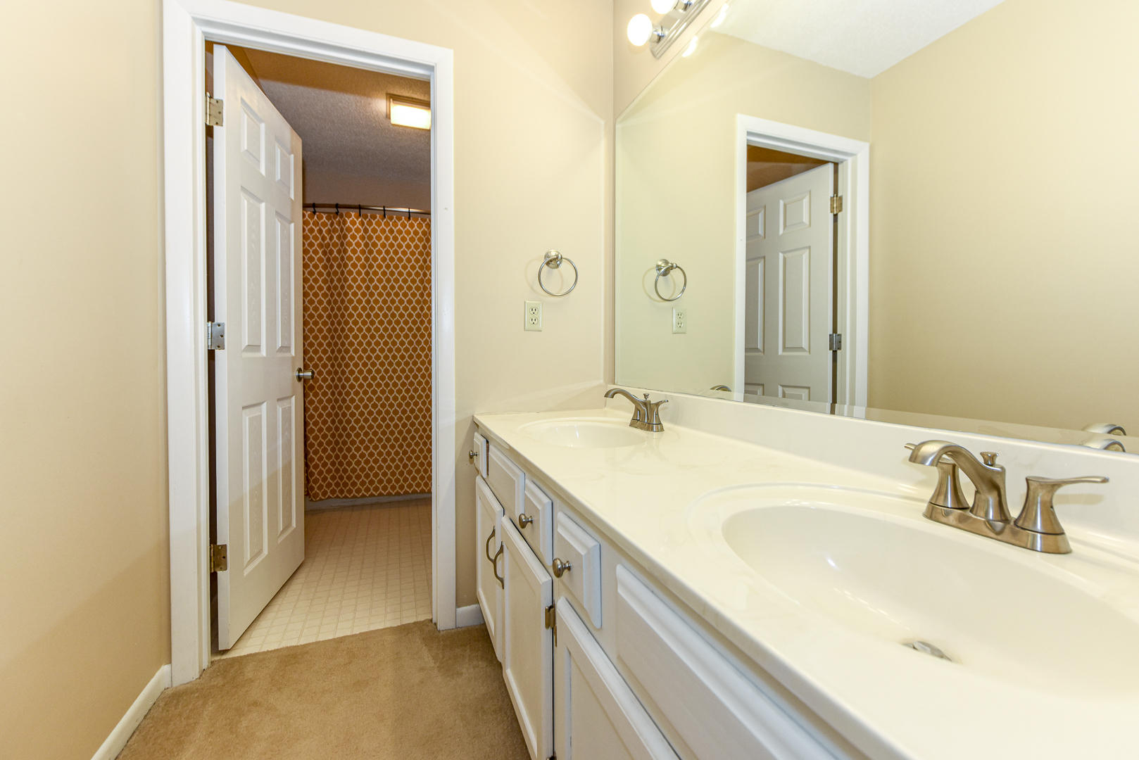 9025 Colchester Ridge Road Knoxville, TN 37922 - Photo 21 of 36 DOUBLE VANITIES