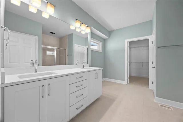 $632,300 | 18 Eagle Hollow, Fairport, NY 14450