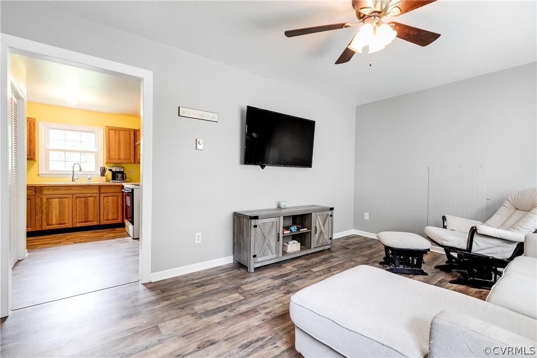 1502 Cartersville Road Goochland, VA 23063 - Photo 4 of 27 Gallery Image 4