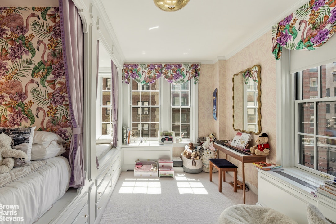 1088 Park Avenue, Unit 12A Manhattan, NY 10128 - Photo 13 of 20 Gallery Image 13