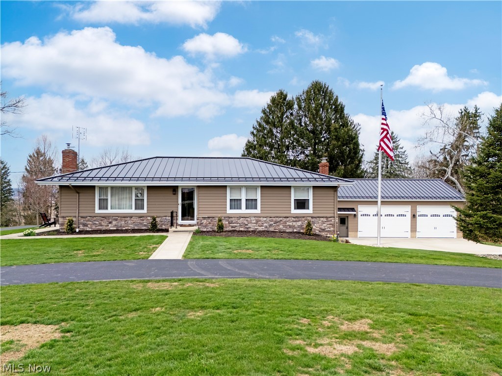 2981 South Firestone Road Wooster, OH 44691 - Photo 1 of 49 Gallery Image 1