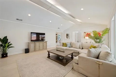 $1,198,000 | 3767 Jubilee Trail, Dallas, TX 75229