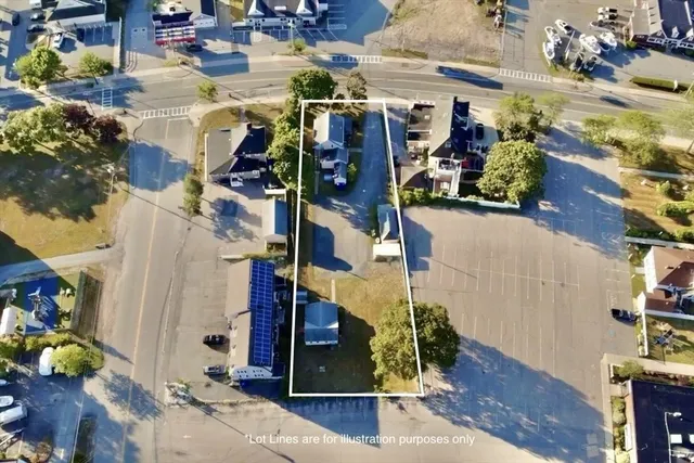 $1,400,000 | 151-153 Main Street, Bourne, MA 02532