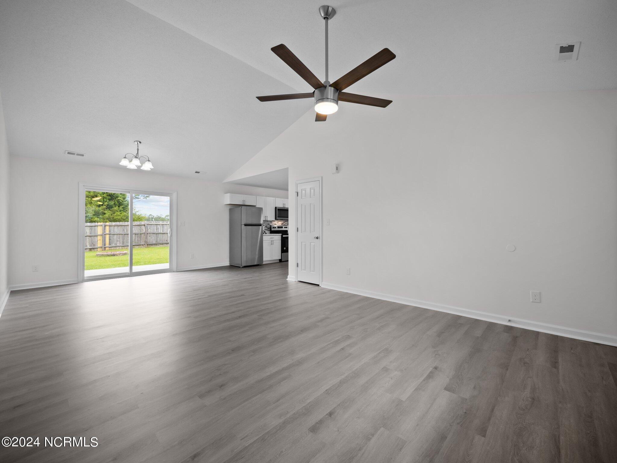 102 Parnell Road Hubert, NC 28539 - Photo 18 of 50 22-web-or-mls-P5286645