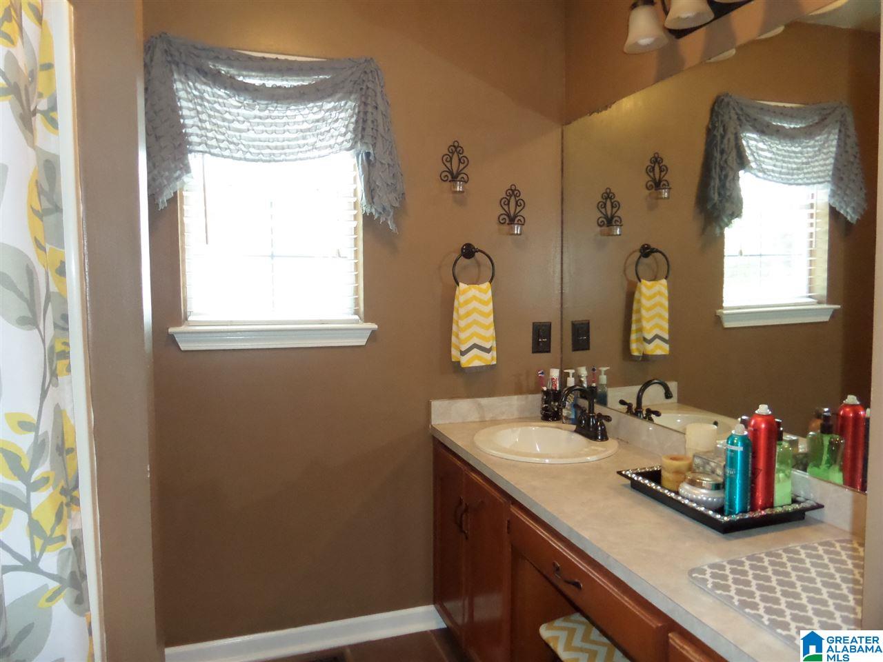 9517 Pharris Lane, Unit 8 Kimberly, AL 35091 - Photo 17 of 31