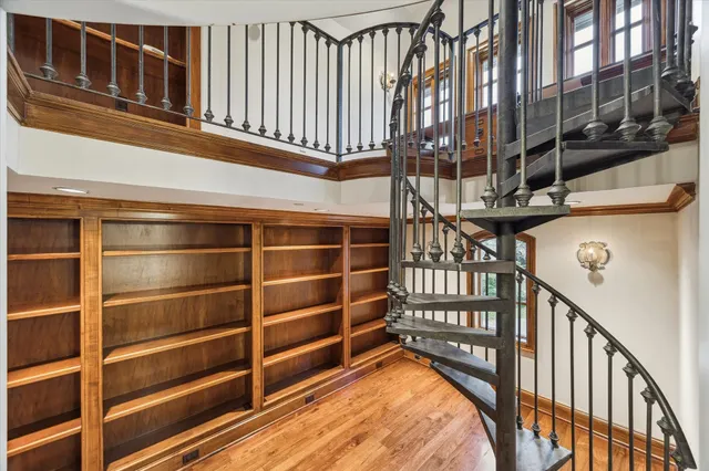 a bathroom with a sink vanity and a mirror
