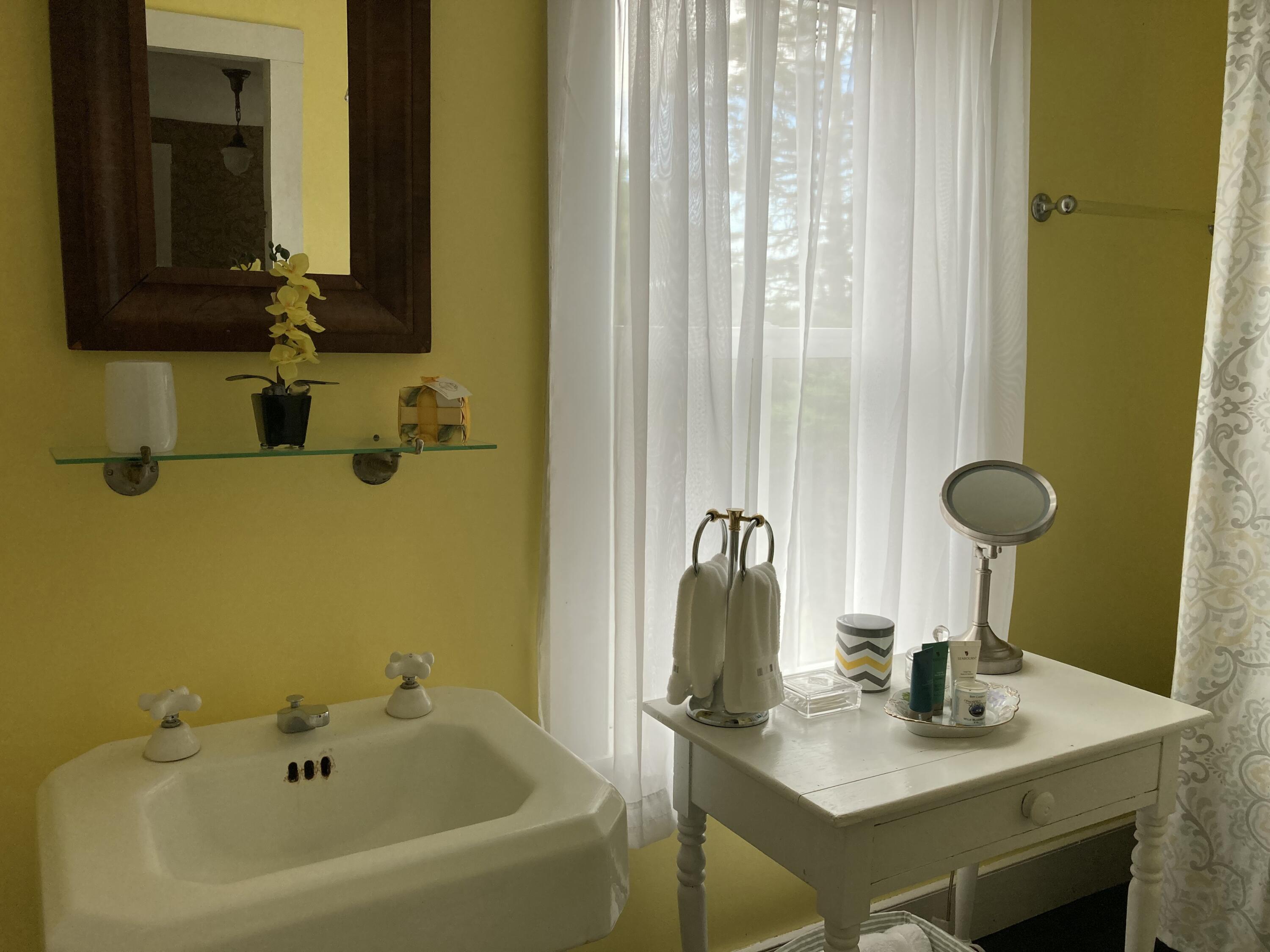 384 Point Road Hancock, ME 04640 - Photo 26 of 70 Full bath 2nd floor w/tub & shower.