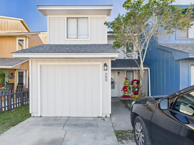a view of a car garage