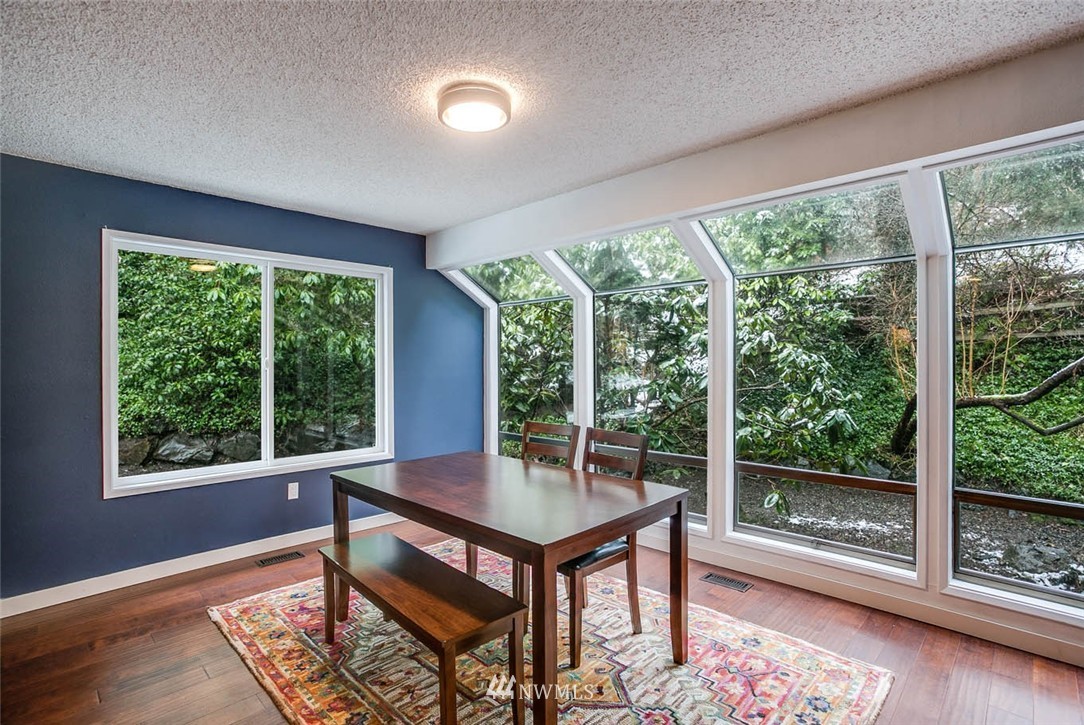 21706 4th Avenue Southeast Bothell, WA 98021 - Photo 11 of 24