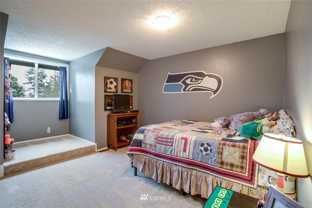 21706 4th Avenue Southeast Bothell, WA 98021 - Photo 21 of 24