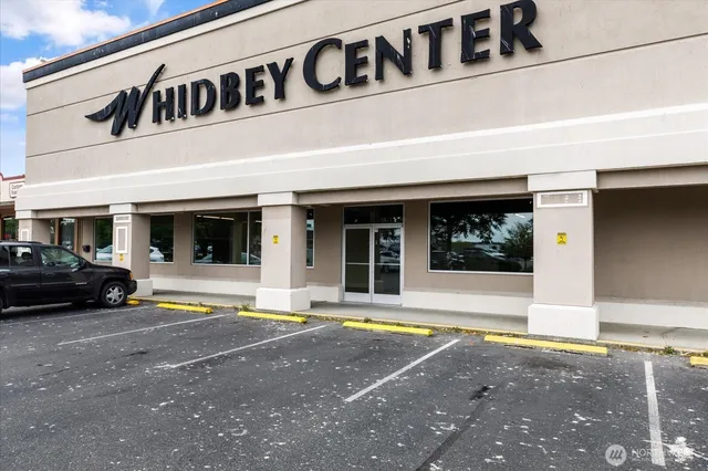 a view of a building entrance