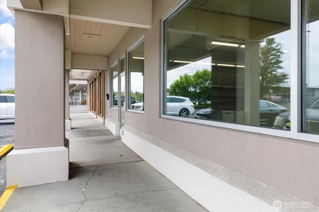 a view of a storage & utility room