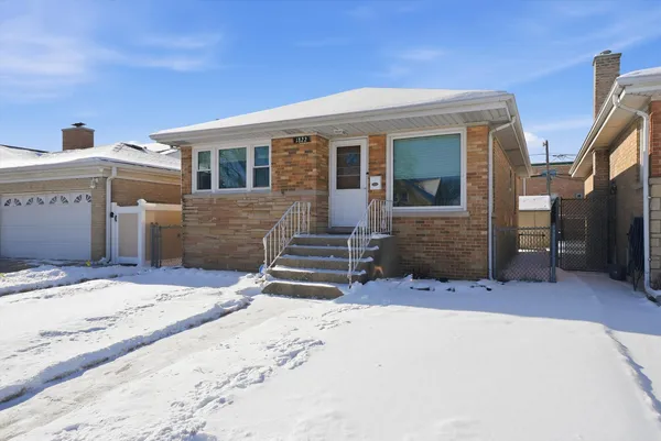 $320,000 | 1822 North 18th Avenue, Melrose Park, IL 60160