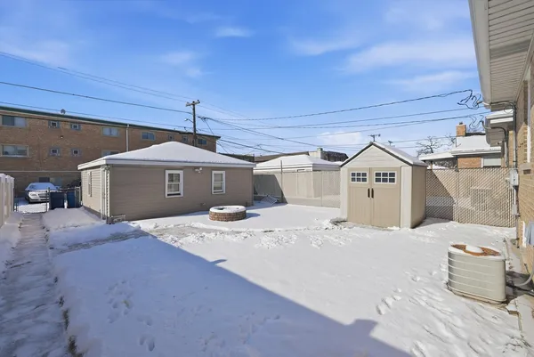 $320,000 | 1822 North 18th Avenue, Melrose Park, IL 60160