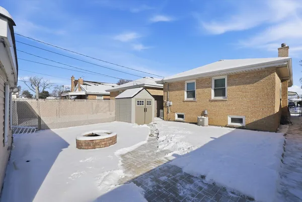 $320,000 | 1822 North 18th Avenue, Melrose Park, IL 60160