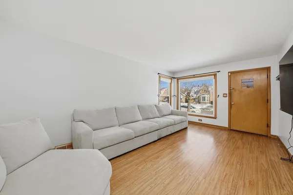 $320,000 | 1822 North 18th Avenue, Melrose Park, IL 60160