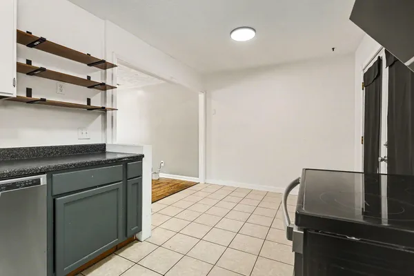 $204,000 | 2316 Fair Oaks Drive East, Niles, MI 49120