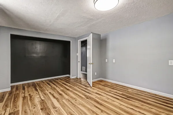 $204,000 | 2316 Fair Oaks Drive East, Niles, MI 49120