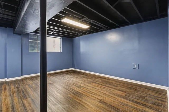 $209,900 | 2316 Fair Oaks Drive East, Niles, MI 49120