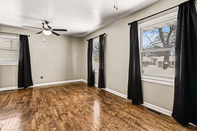 $209,900 | 2316 Fair Oaks Drive East, Niles, MI 49120