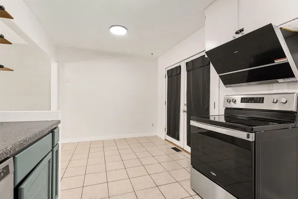 $204,000 | 2316 Fair Oaks Drive East, Niles, MI 49120