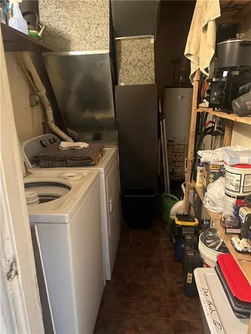 view of utility room