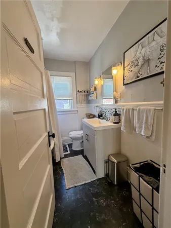 $1,900 | 38 Georgia Avenue, Providence, RI 02905