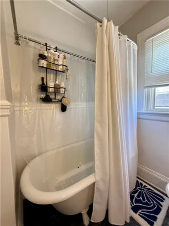 $1,900 | 38 Georgia Avenue, Providence, RI 02905