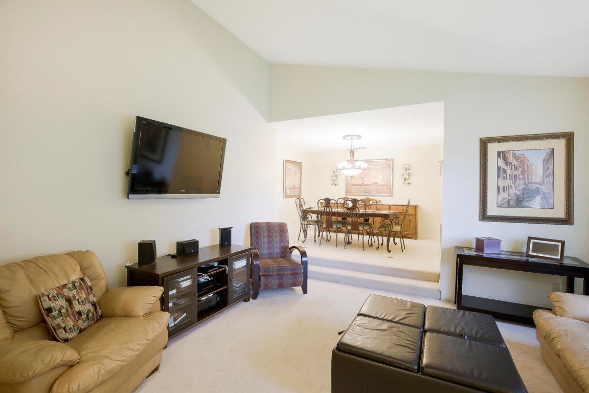 10412 178th Court South Boca Raton, FL 33498 - Photo 4 of 26 20170919215053334752000000-o