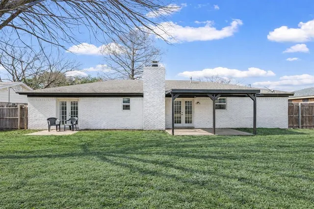 a view of swimming pool with garden