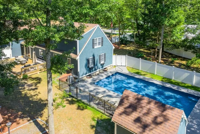 $1,295,000 | 44 Avalon Circle, Barnstable, MA 02655