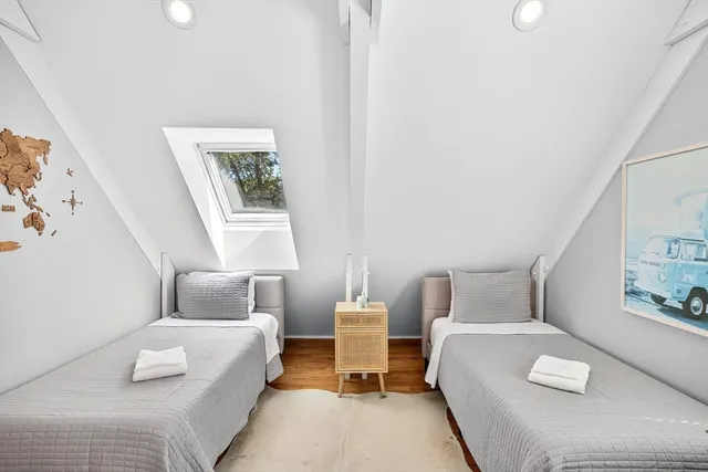 $1,295,000 | 44 Avalon Circle, Barnstable, MA 02655