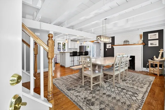 $1,295,000 | 44 Avalon Circle, Barnstable, MA 02655