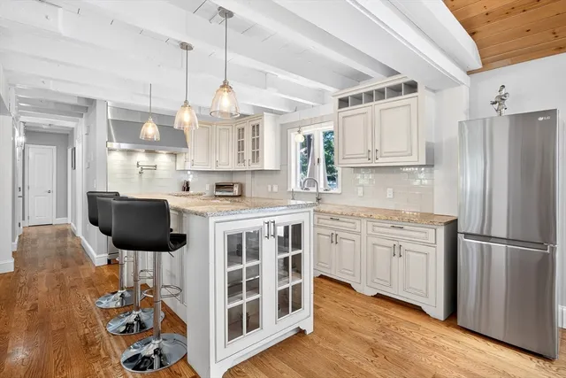 $1,295,000 | 44 Avalon Circle, Barnstable, MA 02655