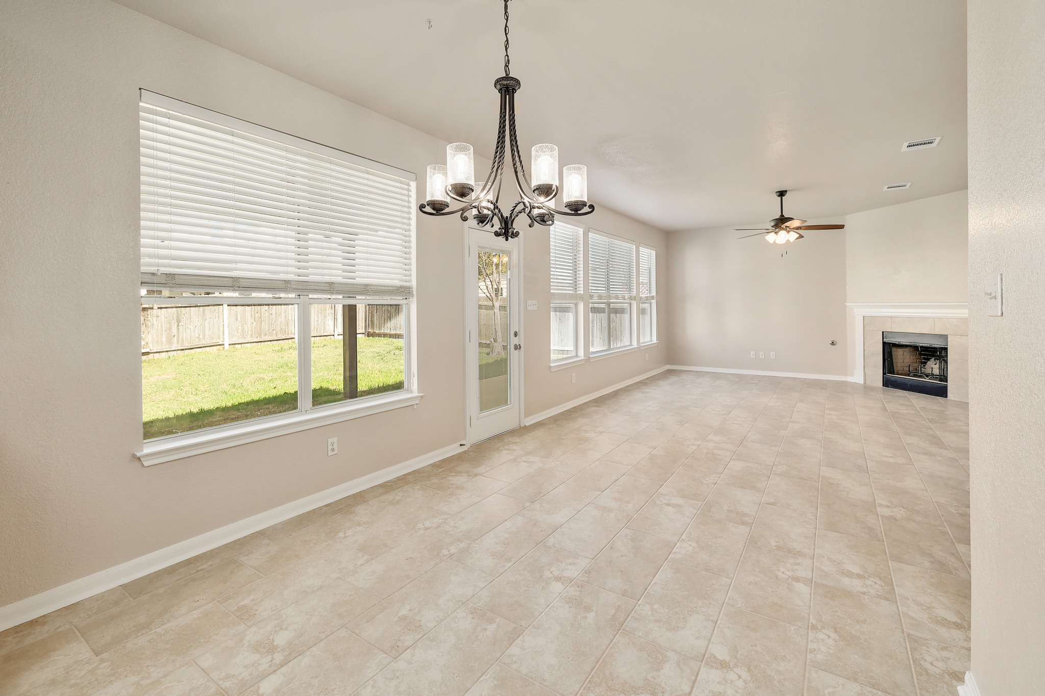 2369 Caprock Place Georgetown, TX 78626 - Photo 10 of 39